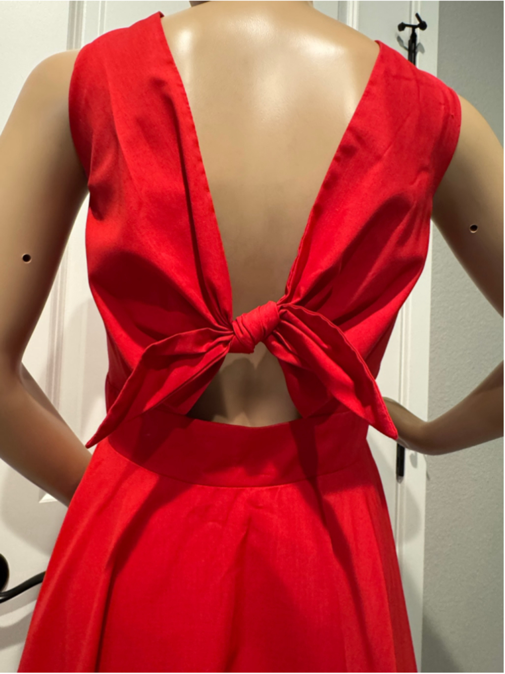 Women's elorie Red Sleeveless Midi Open Tie Back Dress Size 4 - Picture 5 of 11